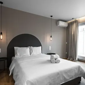 https://apt-big-apple-nilie-hospitality-mgmt.hotelschalkidiki.net