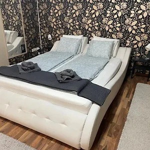  Apartment Lovely On Raday Corso